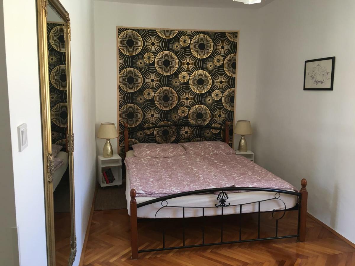 Ferienwohnung Flat Sweet Dream Pula Exterior foto
